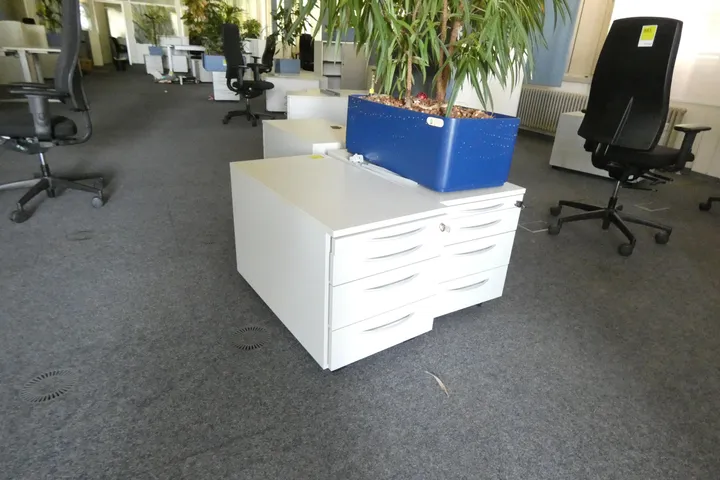 Rollcontainer